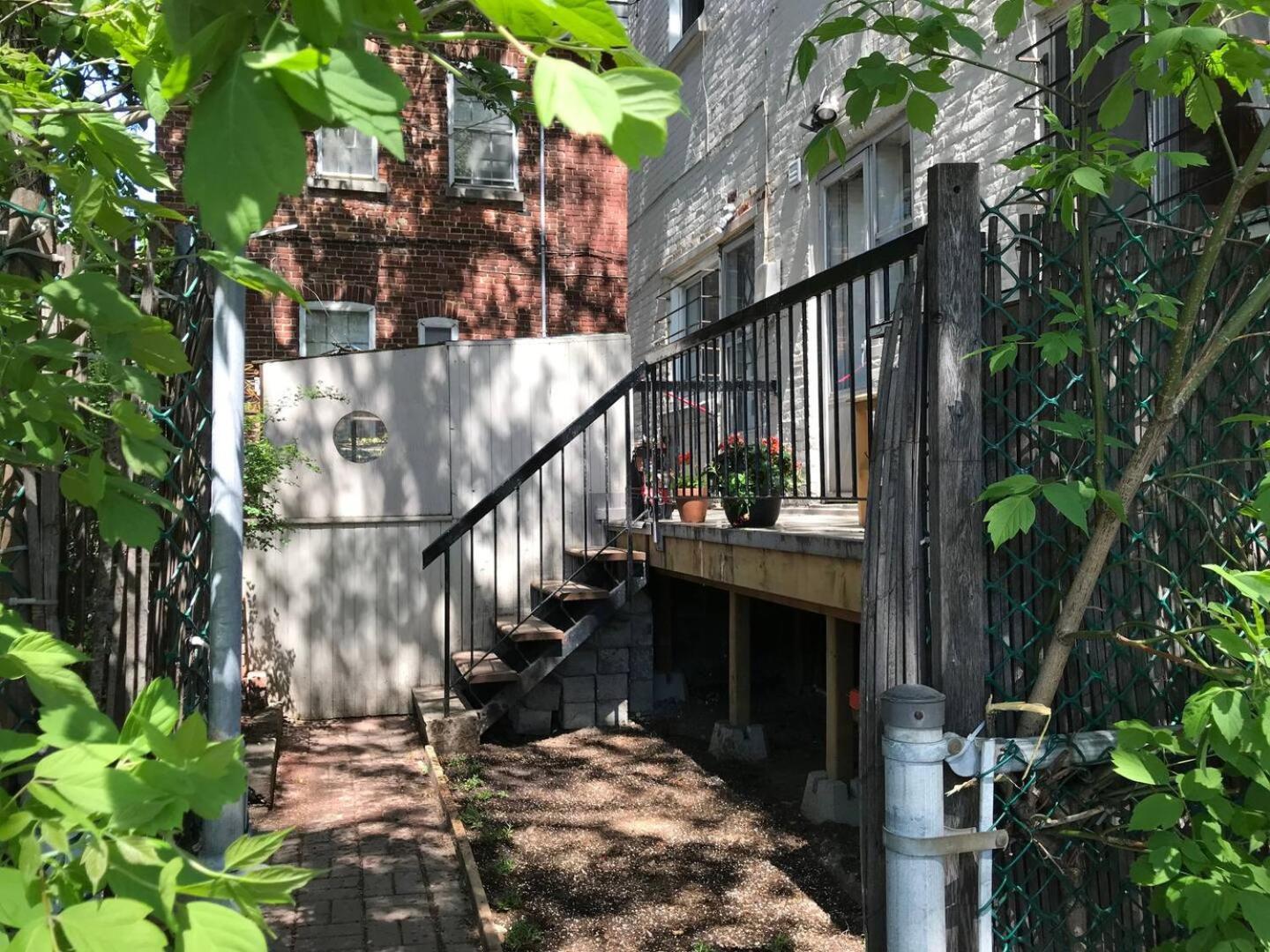 Heart Of Mtr For Memerable Experiance 2 Backyard 7Minmetro Fully Renovated & Equipped Montréal Exteriör bild